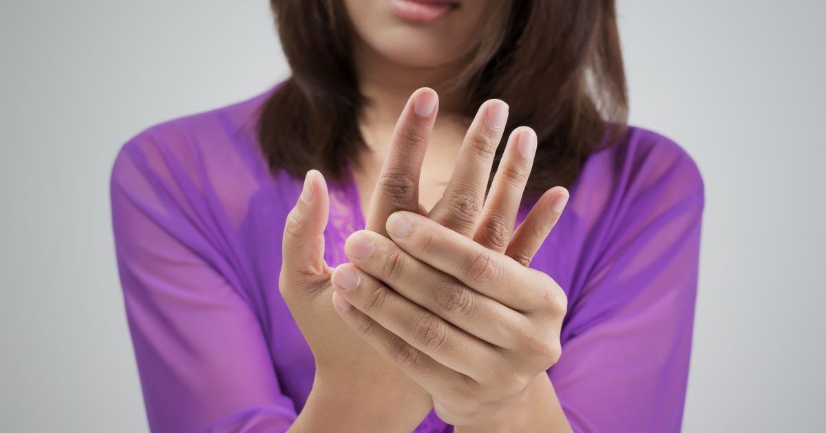 The real reason our hands and feet go numb.  The serious conditions behind this situation VIDEO