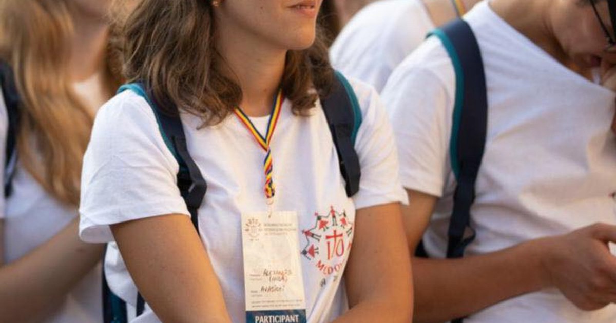 The story of the teacher who donated her salary to reward her students with high marks at the Baccalaureate