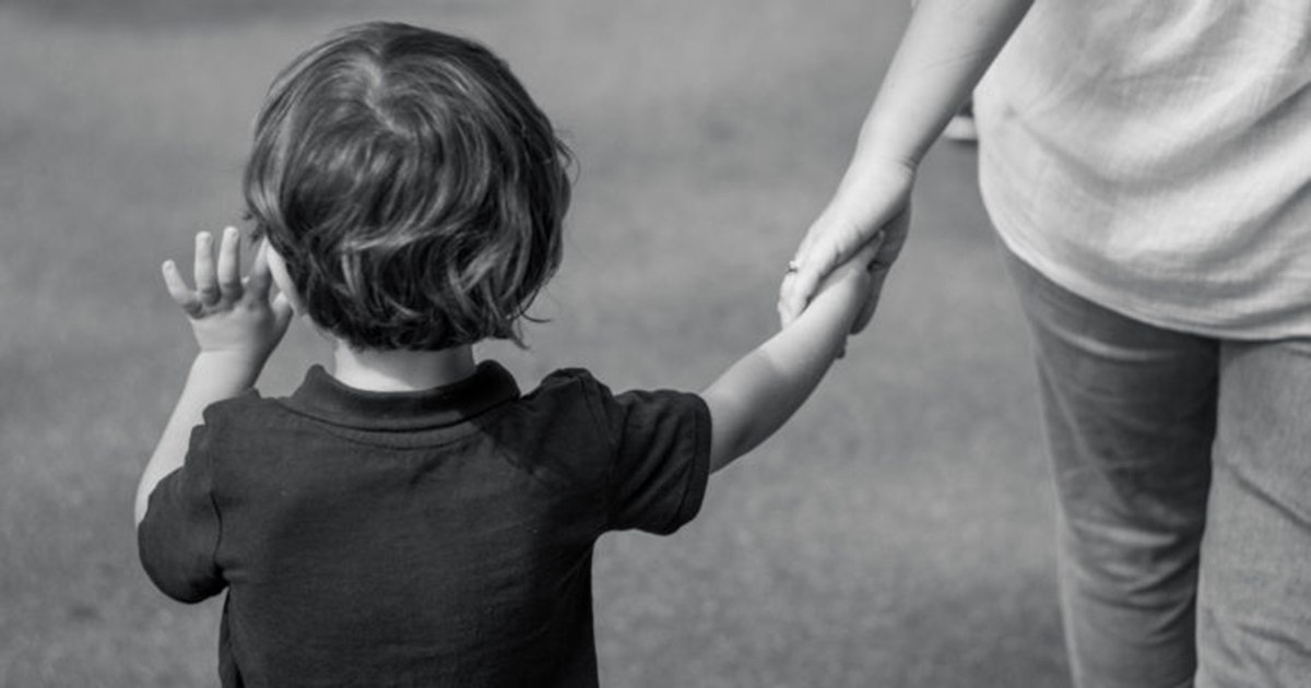 Where does the lack of medical education in schools lead?  CNAS president: "We are the country that has the youngest grandmother, at 23 years old"