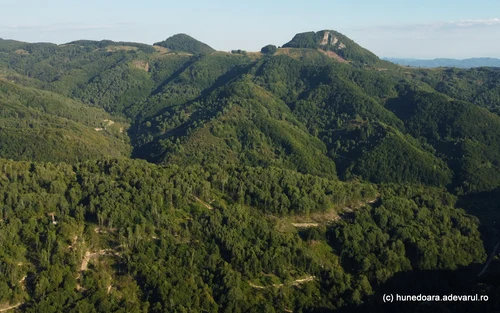 The village of Tomnatec in Hunedoara Photo Daniel Guță THE TRUTH (18) JPG