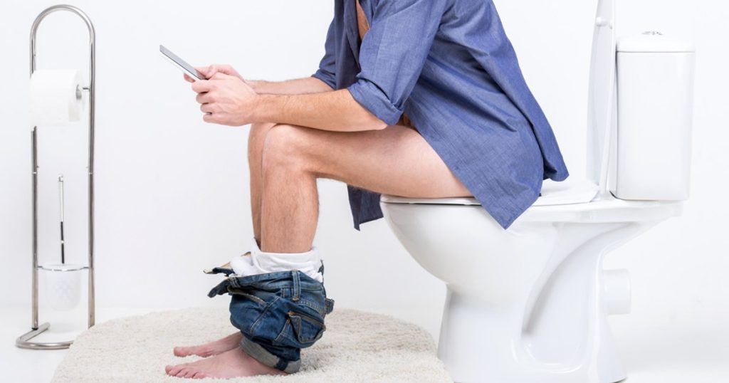 Do you like to sit down with a good book or scroll on TikTok when you get to the toilet? The medical problems you are exposed to