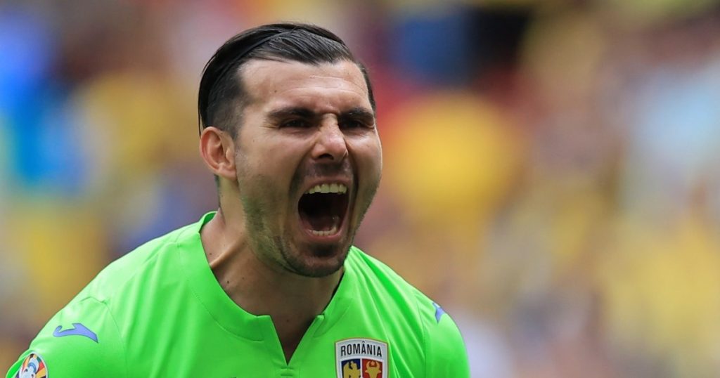 Florin Niță, taken under the wing of Cosmin Contra at the Arabs. The consistent salary he will receive