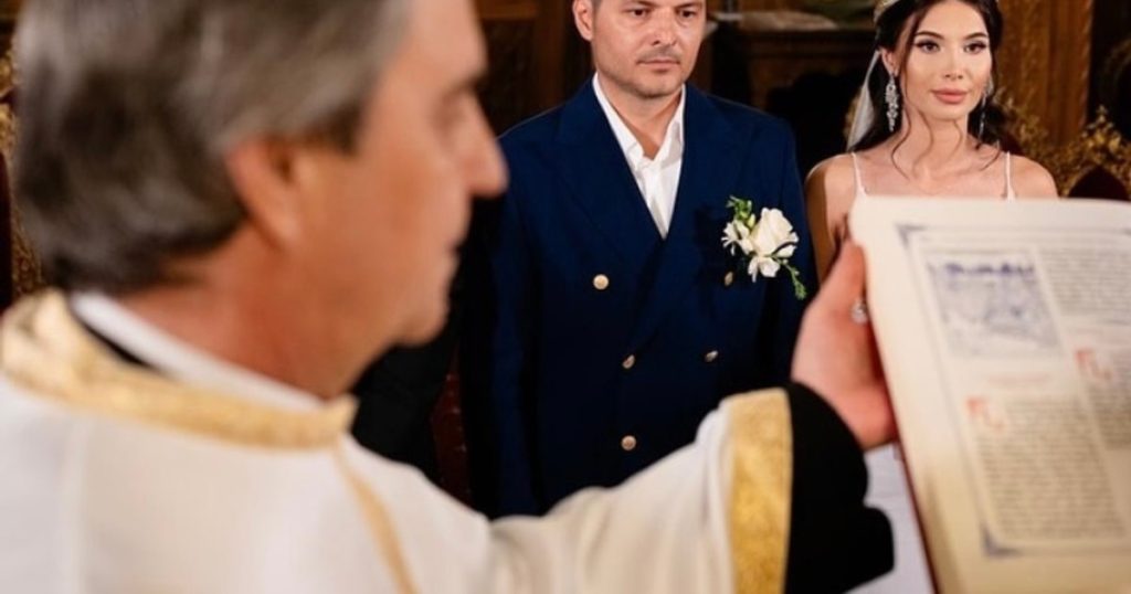 Liviu Vârciu and Anda Călin will have another wedding. Where he goes on vacation with his godparents