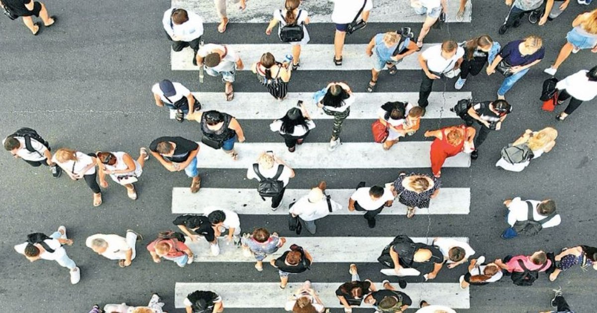 Romania's population is decreasing, and the elderly will be more numerous than the young.  Worrying UN report