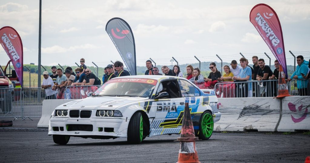 Special event in Bucharest for drift fans: the champions are on the circuit, not on the roads