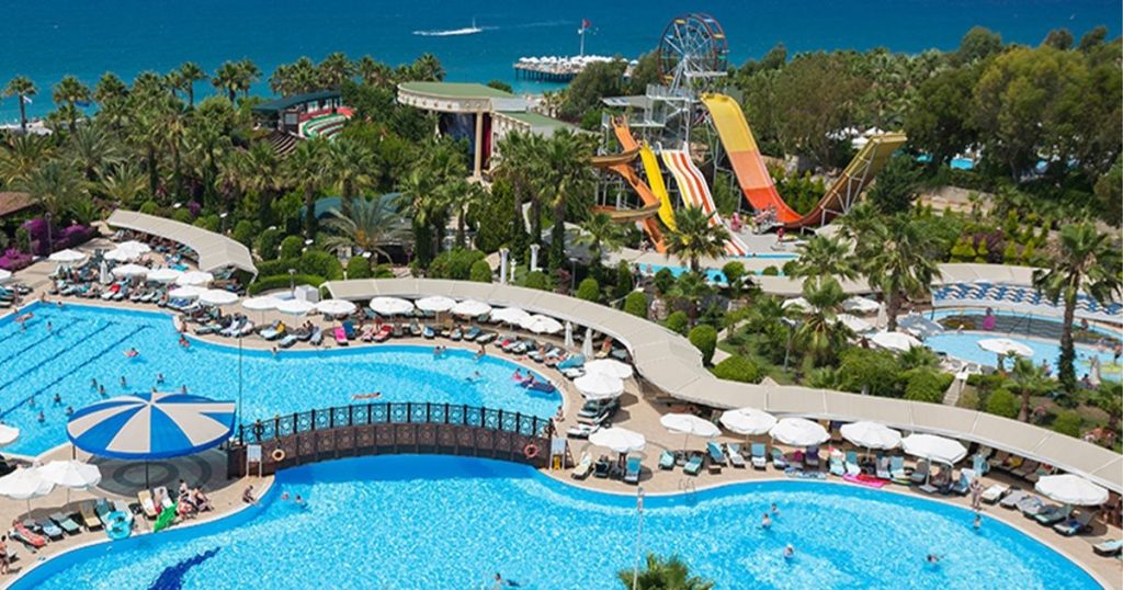 The grief of a Romanian family who paid thousands of euros for a five-star hotel in Turkey: "You have nothing left to eat"