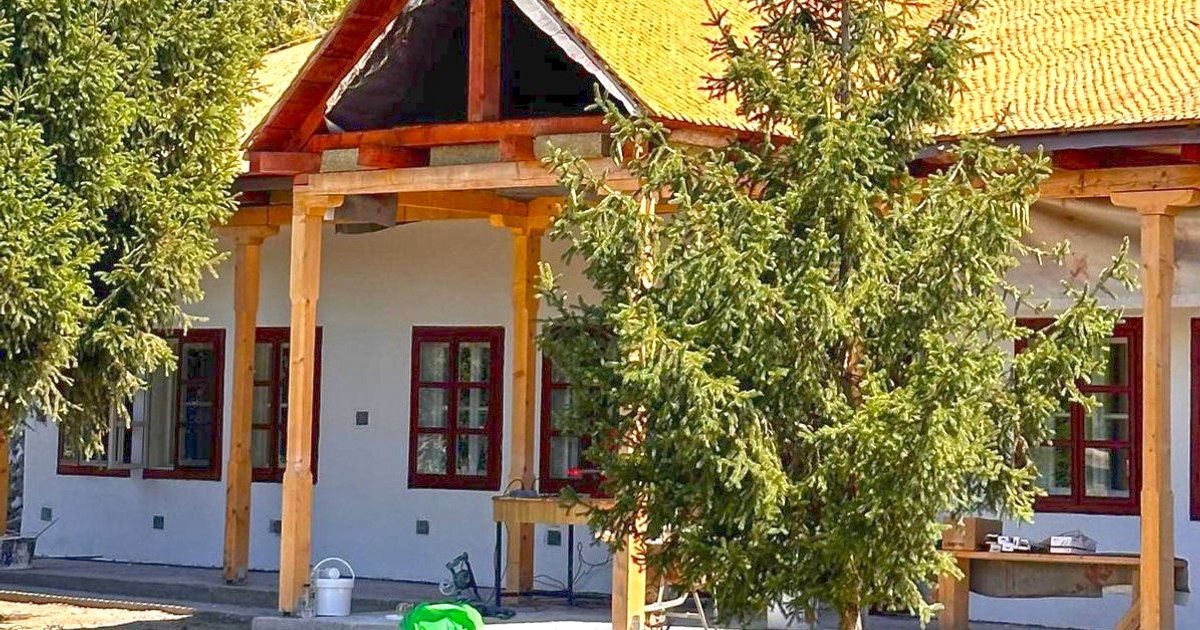 The mansion of the little Union comes back to life. It belonged to Costache Negri, one of the greatest Romanian patriots. What distinguished guests he had