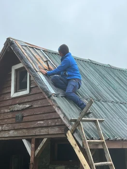 Retezat Refuge photo Retezat National Park and Salvamont Hunedoara (5) jpg