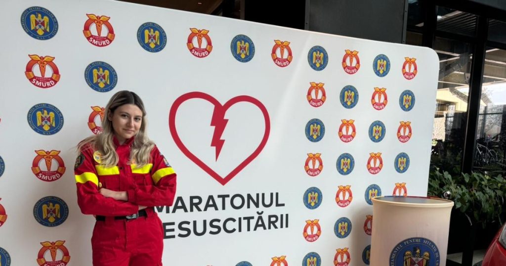 The student who works as a guard at SMURD. He is the youngest certified paramedic and researcher: "I would be on call 24/7"