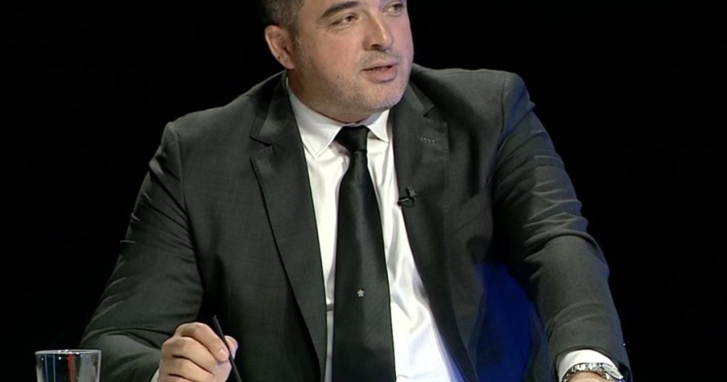 What the teacher evaluation sheet looks like and how to fill it out. Parents demand it 'not just be a piece of paper filed through drawers'