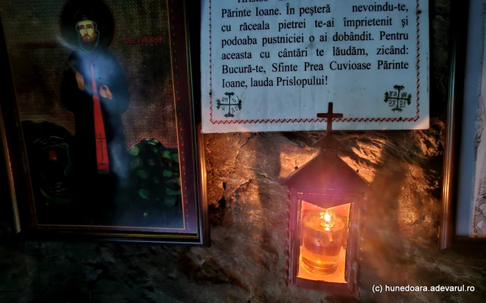 John's Grotto from Prislop. Photo: Daniel Guță