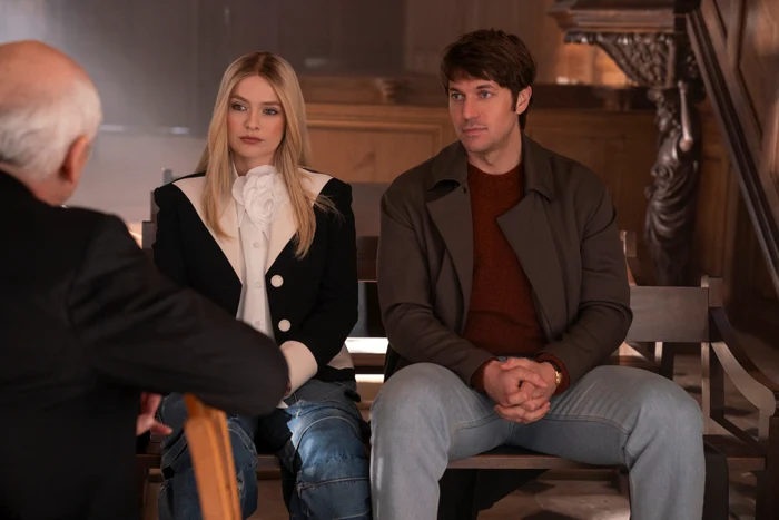 The relationship between Camille and Gabriel, in the foreground in season 4. PHOTO: Netflix