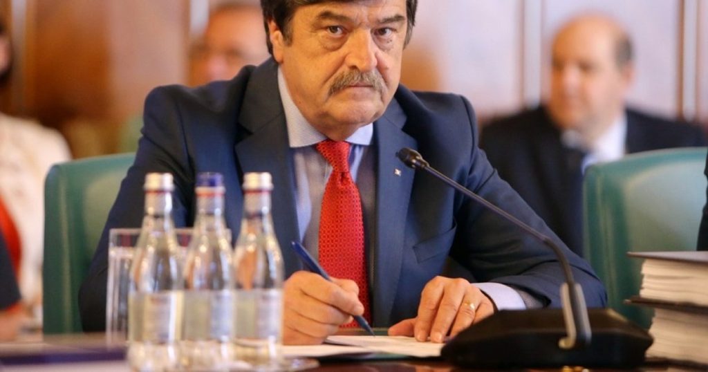 Clotilde Armand demands the resignation of Toni Greblă for illegal income of 24,000 euros