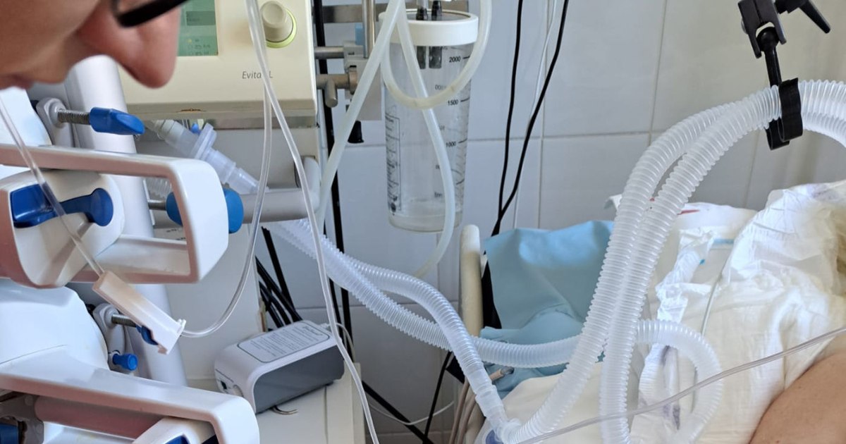 How to disinfect an Intensive Care Unit. Hospital manager: "Killing superbugs, eliminated with the help of a robot"