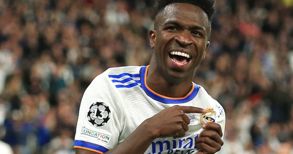The Champions League starts in the new format, with a lot of money: six matches, tonight, on seven TV stations