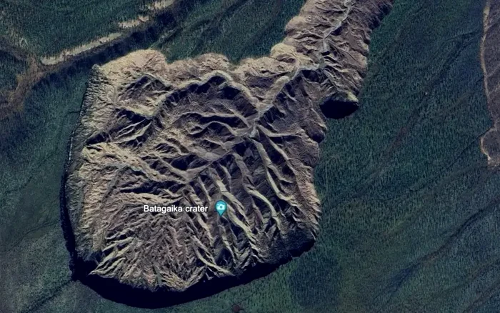 The crater in Siberia is expanding rapidly every year PHOTO: sciencealert