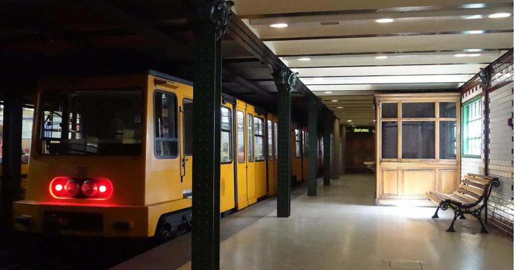 The lowest rated metros in Europe. Bucharest surpassed the "Eternal City" and the "City of Lights"