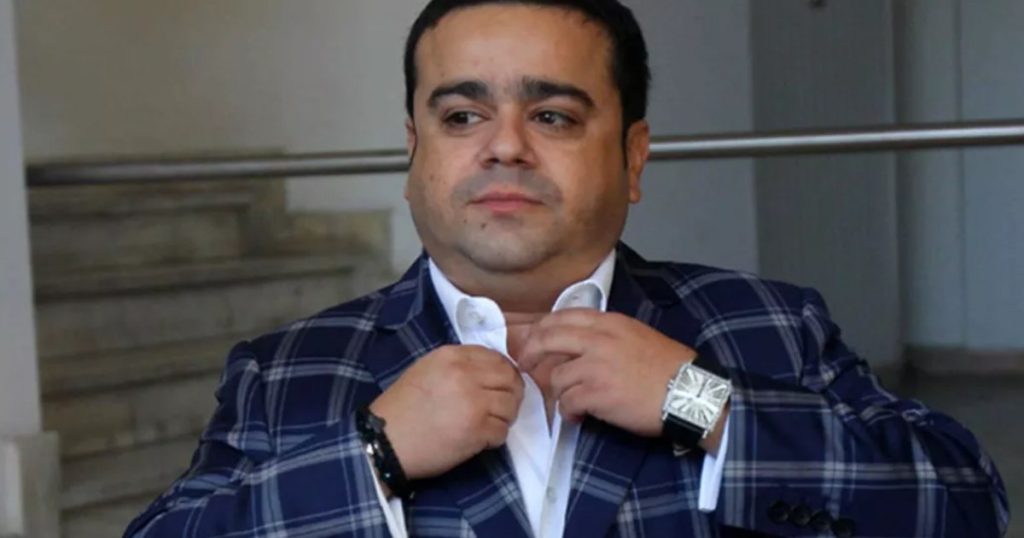 Video Adrian Minune, humiliated by the owner of a club in Vaslui. "Don't be upset, you got the scene wrong my boy"