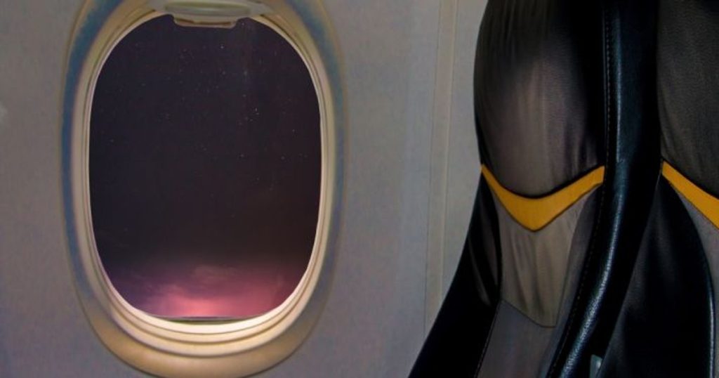 Video Ryanair's response to female tourist who complained she didn't have a window seat: 'You might want to look next time'