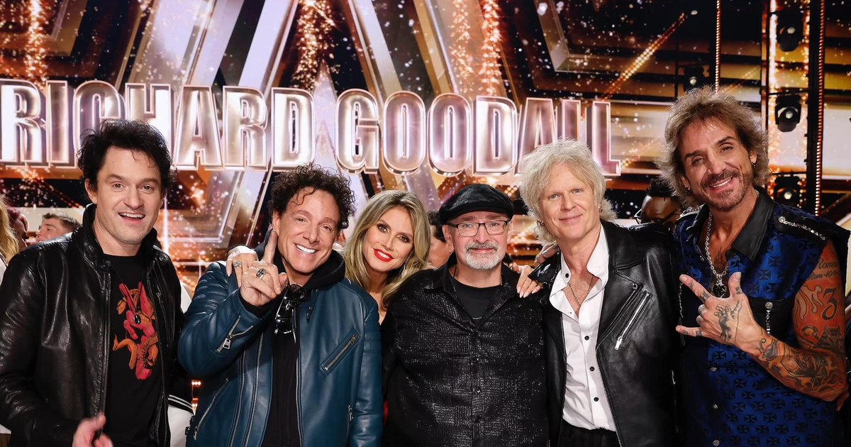 Video The extraordinary story of the school janitor who won America's Got Talent and performed with Journey