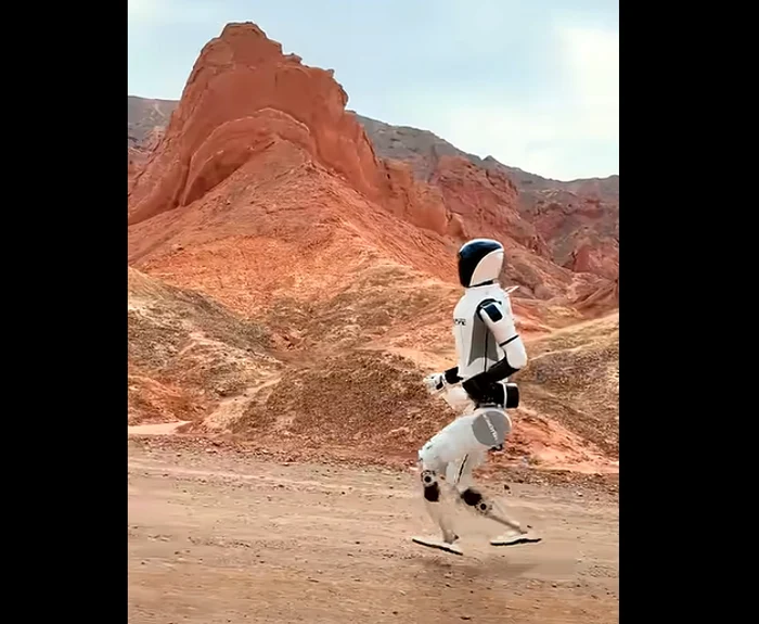 One of the STAR1 robots in the race. PHOTO capture YouTube Robort ERA