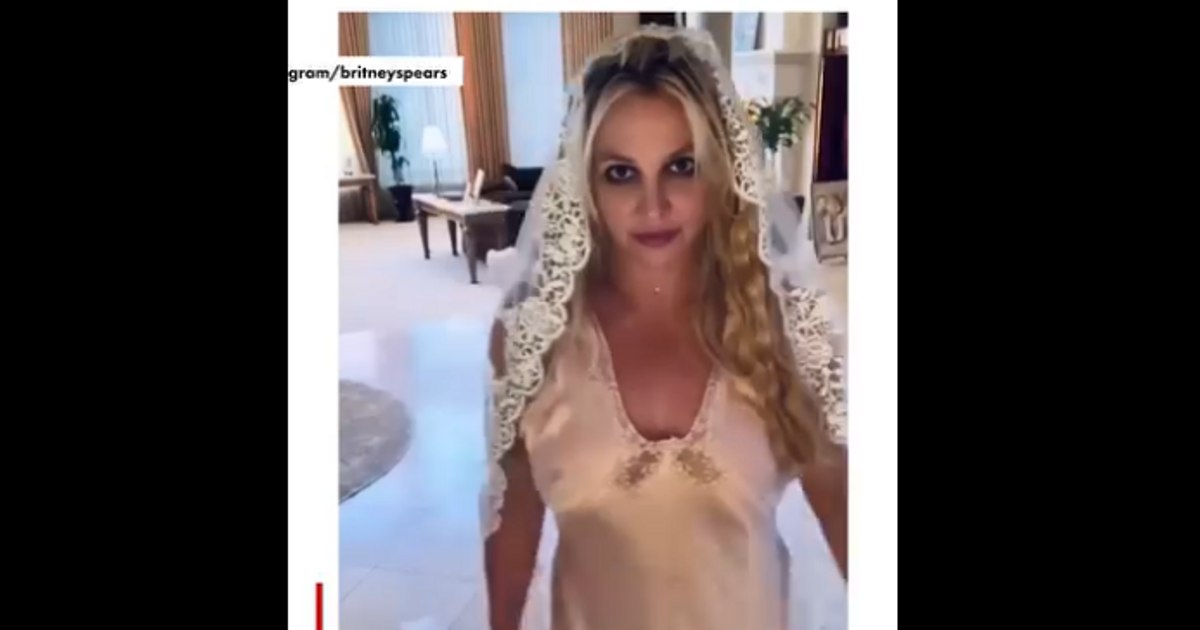 Britney Spears announces that she married herself: "It may seem stupid"