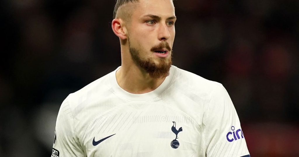 Drăgușin, Man and Mihăilă, on the wave in Europe: the Romanian internationals impressed in England and Italy