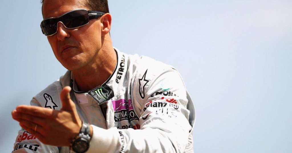 Michael Schumacher made his "first public appearance", 11 years after the accident. What a ban the guests had