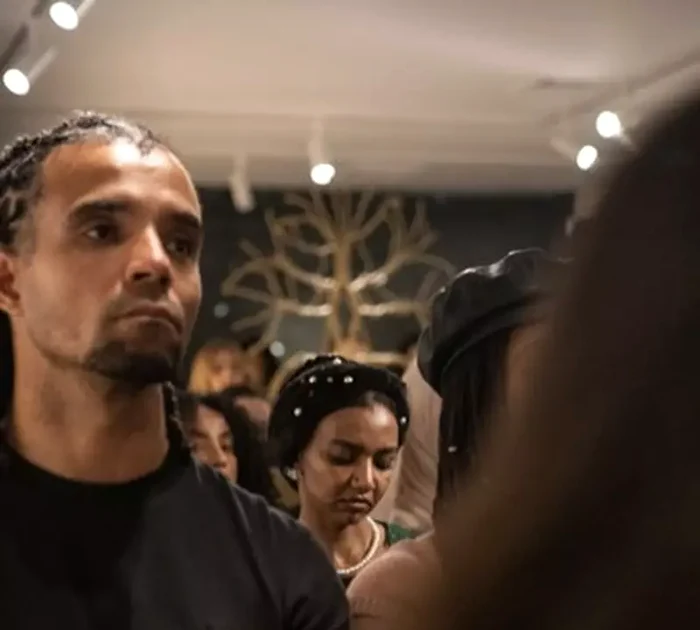 Akala appears in a photo from the event, source: Instagram Atelier Jolie