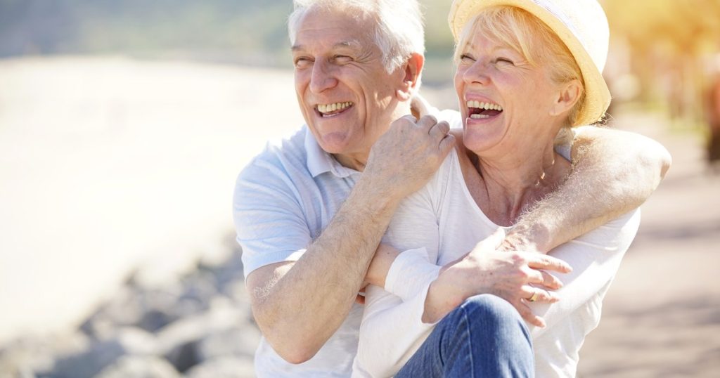 Reasons why life expectancy is slowing its growth. People don't live as long as they used to