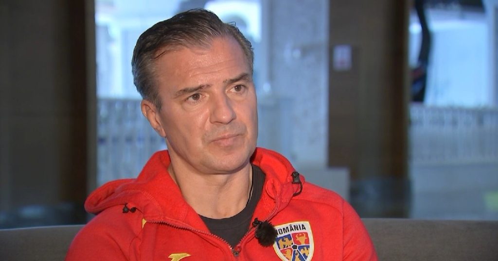 The U21 national coach, Daniel Pancu, explains why he entered the field: "At first, believe me, I thought Louis had died..."