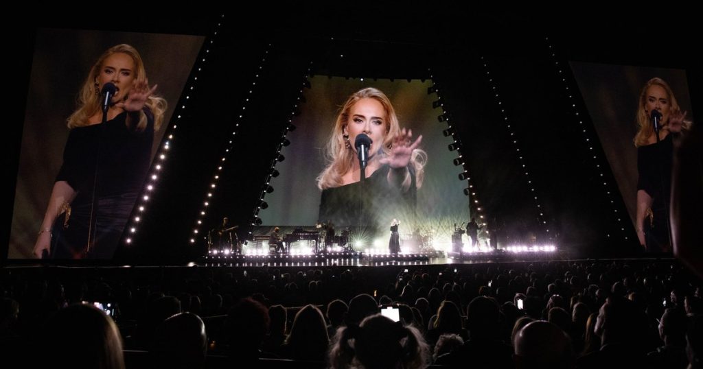 Video Adele, in tears after seeing Celine Dion in public. "Everybody felt what they felt"