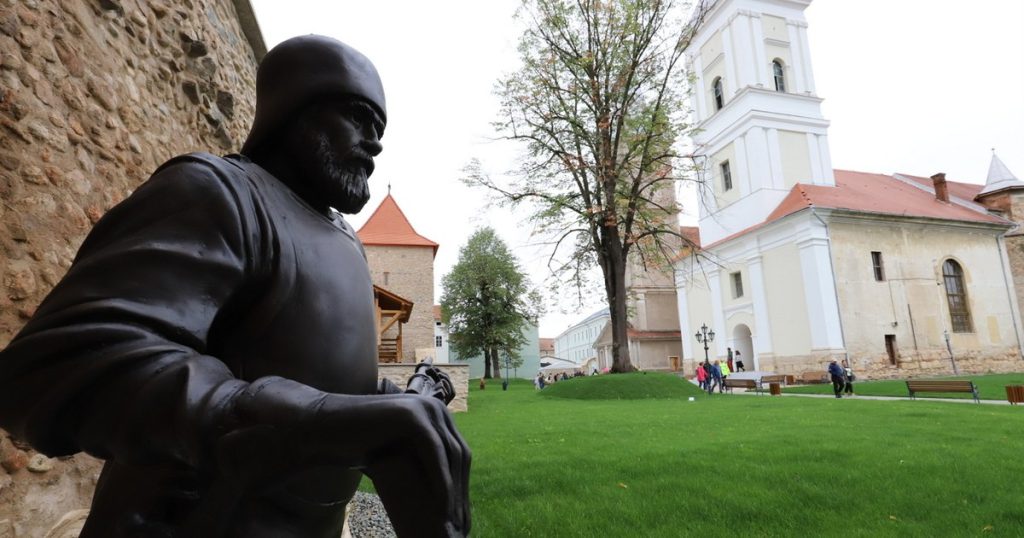 Video The medieval fortress of the Saxons from Orăștie, reborn in the land of the Dacians and Romans