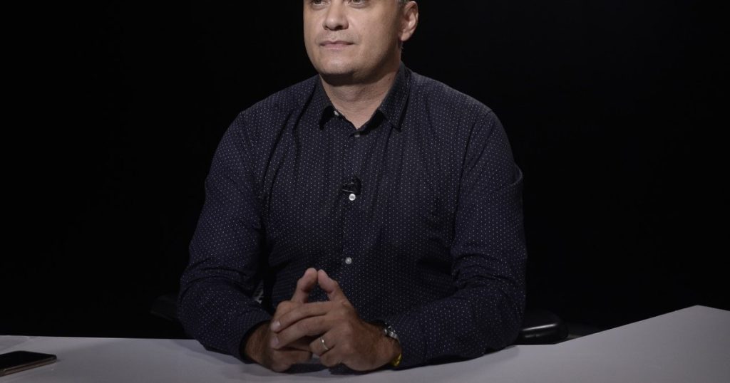 Who will be the new interim manager of the "Matei Balş" Institute after the dismissal of the doctor Cătălin Apostolescu