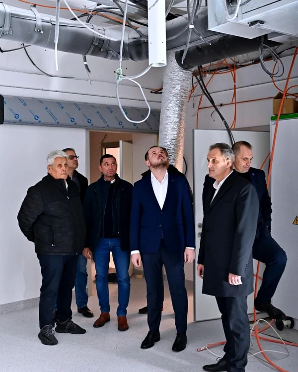 Work at the outpatient clinic is nearing completion. Facebook photo/Alexandru Rogobete