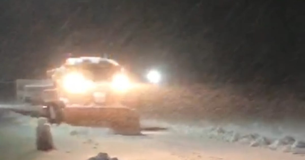 Bad weather wreaks havoc in Bulgaria as well. MAE travel warning: traffic restrictions, strong wind and snow