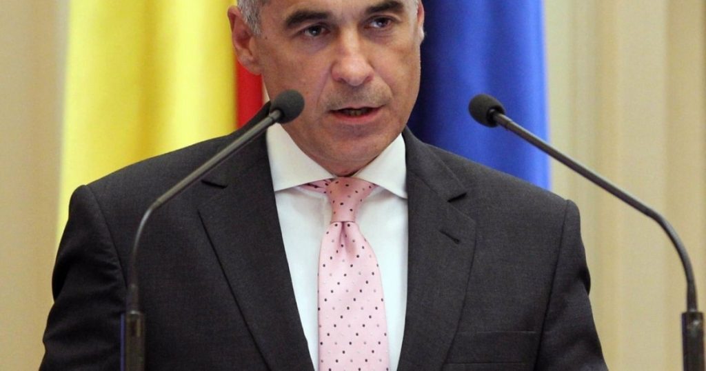 Călin Georgescu, accused of plagiarism by a well-known economist. "A hipster program of a creepy globalism, it's copy-paste"