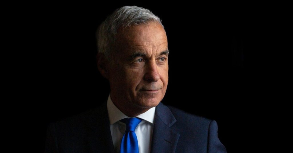 Călin Georgescu, what education does he have and what jobs did he have