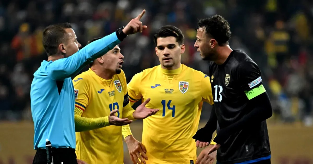 Embarrassing moments in Romania - Kosovo. The referee asked the players in the empty net to return to the pitch. The film of the events