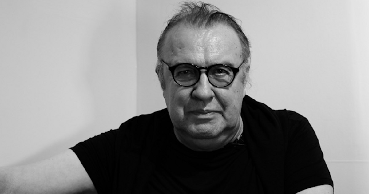 Exclusive In memoriam Gabriel Cotabita. Collection images of the great singer. What he said in an interview conducted 3 years ago, in London. Why he never played popular music