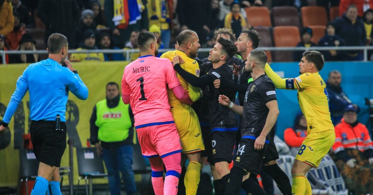 Franco Foda sings to the Kosovars who pay him