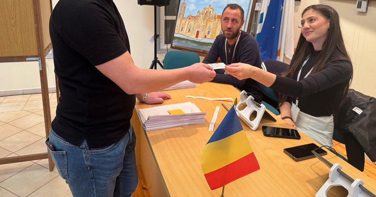 How can votes from the diaspora influence the election results? Analyst: "People think they are victims of a conspiracy"