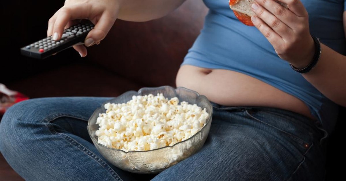 If we sit down for more than 10 hours a day we risk dying. The shocking findings of the specialists regarding sedentarism