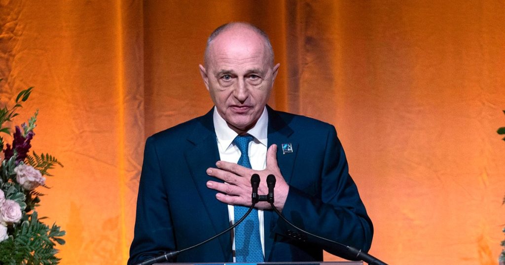 Mircea Geoană, campaign money from a phantom company in Bulgaria. The dodger got his money back