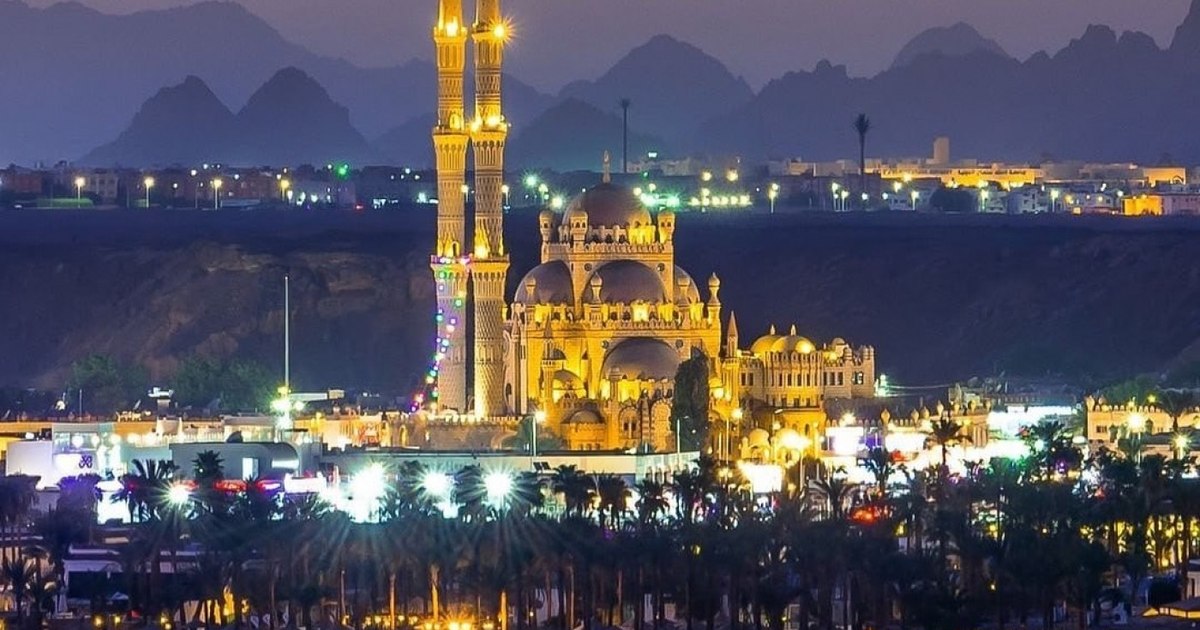 Romanians are increasingly attracted to exotic destinations in the cold season. Luxury holidays cheaper than New Year's Eve in Romania