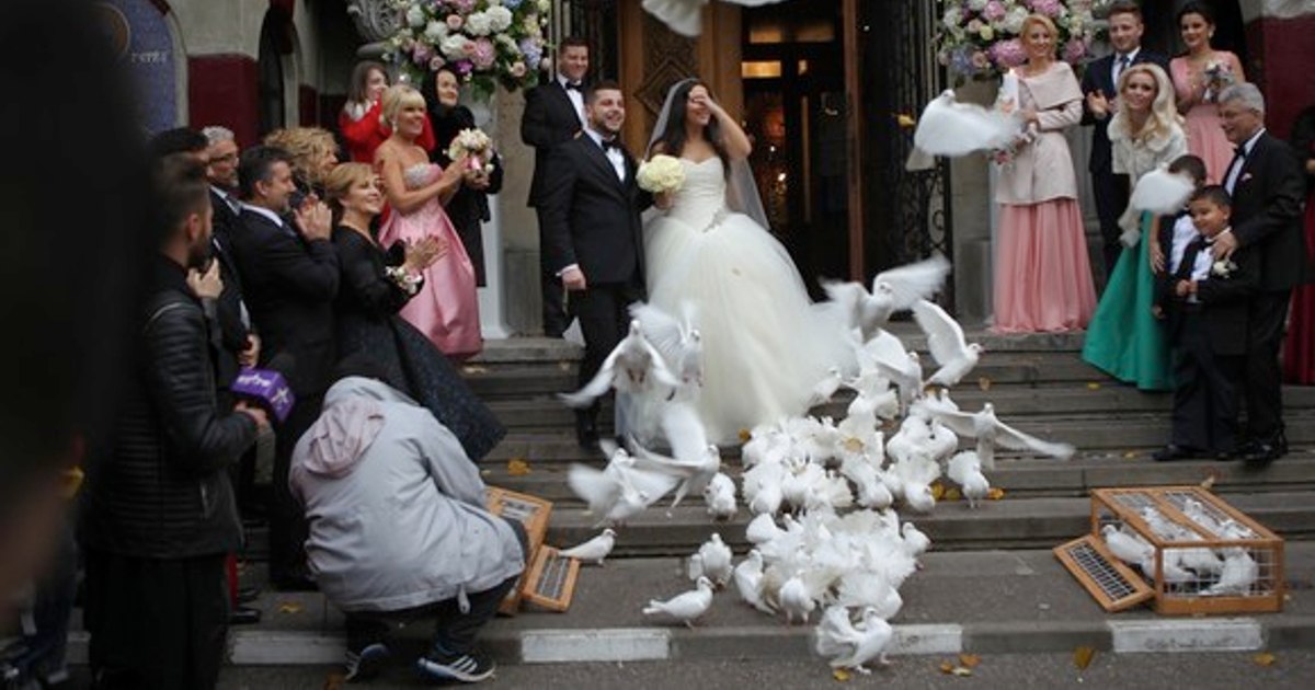 Who is the wife of Honorius Prigoană. How the relationship between the two evolved