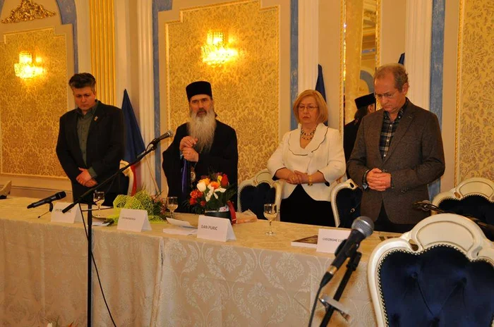 Florin Dobrescu (left), with ÎPS Teodosie and Dan Puric. PHOTO Facebook
