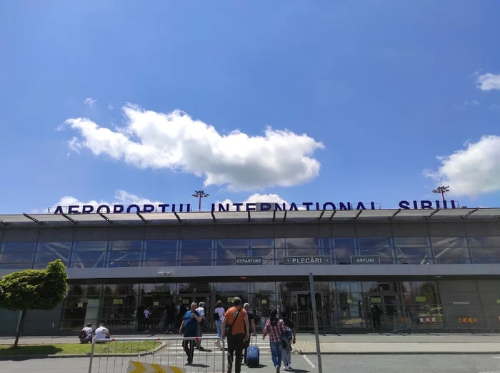 Image of the entrance to Sibiu International Airport