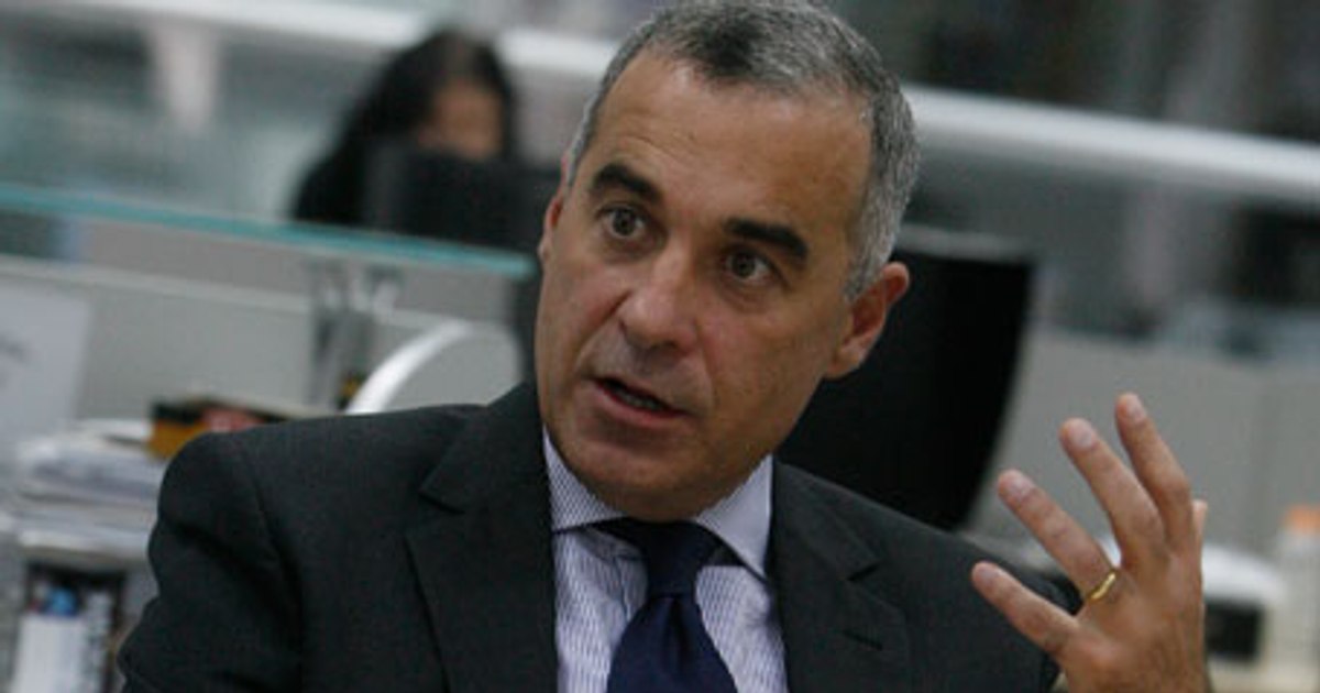 Călin Georgescu became secretary of state in 1997, through a rigged competition. He came in second, but his grade was changed