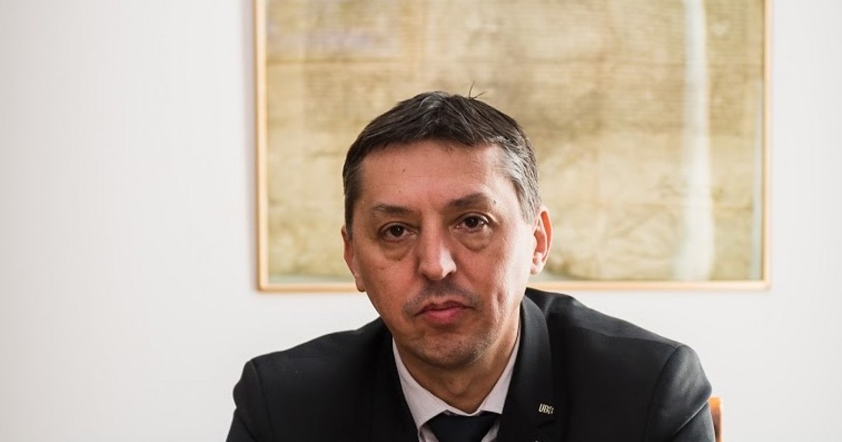 Daniel David's message to anti-establishment voters: "I understand the hatred and frustration, but let's not destroy the country"